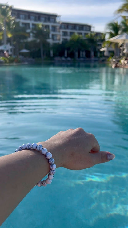 Howlite Bead Bracelet